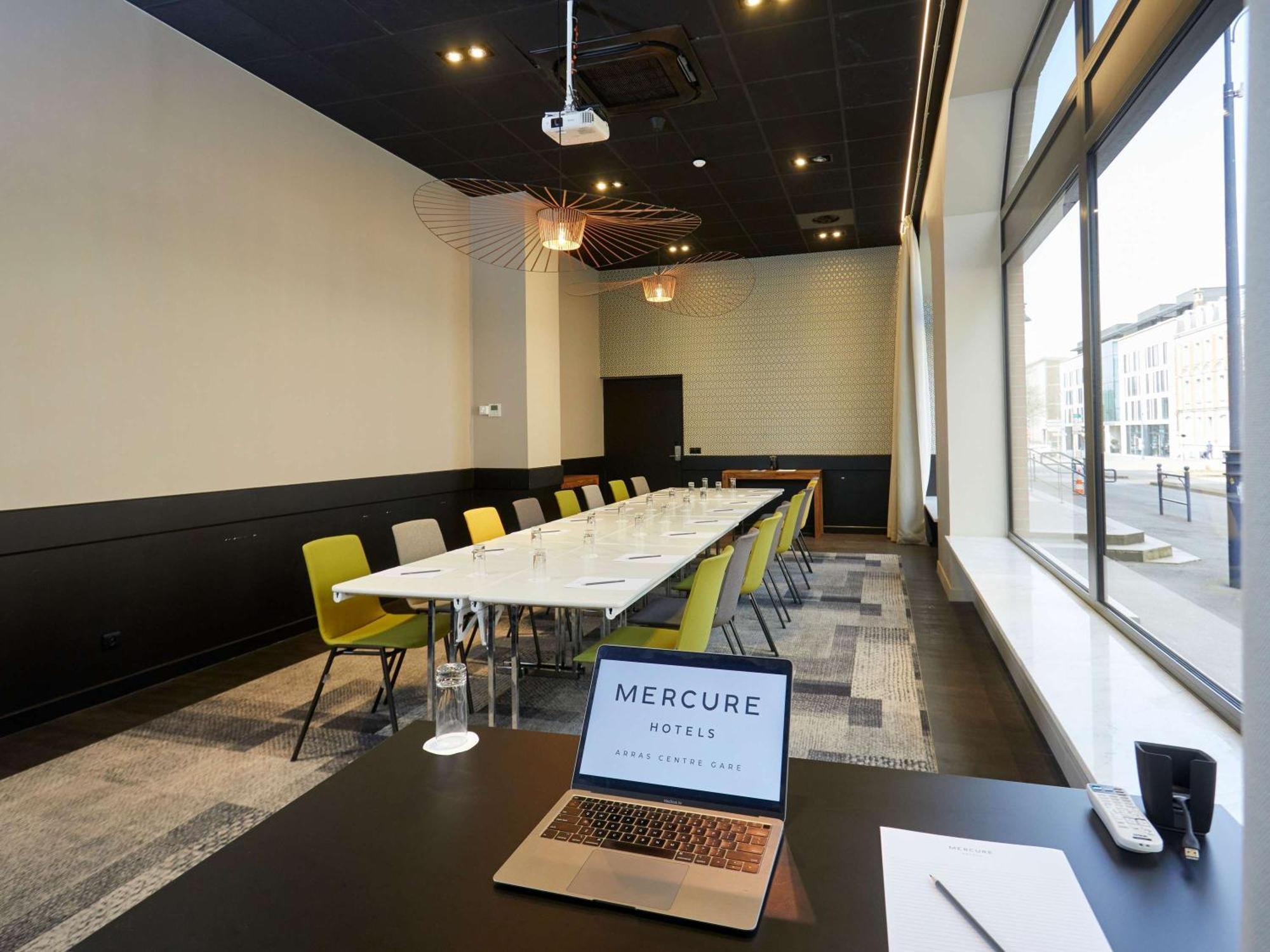 Mercure Centre Gare 4*